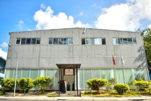 އަރަބިއްޔާ ދަރިވަރުން މޫނު ނިވާ ނުކުރަން އެންގި މައްސަލަ ކޯޓަށް