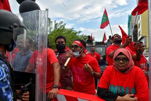 ހުލާސާކޮށް އިއްޔެ: "ނޭވާހޮޅި" އެއްވުން ނުބާއްވަން އިންޒާރެއް