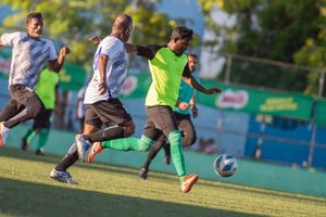 ސިފައިންނާ އެއްވަރުކޮށް ގްރީން ސްޓްރީޓްސް އަށް ފުރަތަމަ ޕޮއިންޓް