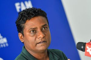 އީގަލްްސްގެ ޓީމާ ދޭތެރޭ ބޮޑު ޔަގީންކަމެއް އެބައޮތް: ޝާޒް 