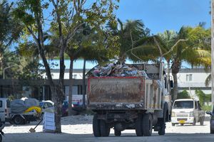 ހިޔާ ފްލެޓް ސަރަހައްދުން ކުނި ނެގުން އެޗްޑީސީން ހުއްޓާލަނީ