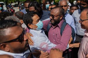 ޔާމީނާ ގުޅުވައި ޖަމީލު ދިން ހަމަލާއަށް ޝަހީމް ރައްދު ދެއްވައިފި 