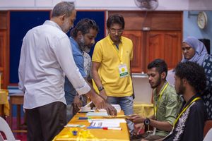 އާންމު މެންބަރުންގެ އުންމީދު ބޮޑު؛ "ބައިބައިވެގެން ނުދާނެ"
