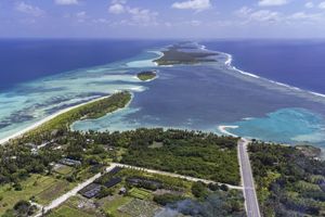 ލ. ގަމުގެ އިހުތިސާސްގައި އެ އަތޮޅު ބޮޑުފިނޮޅު ހިމަނައިފި