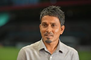 ފުރަތަމަ ރޮވުނީ، ދެން ހިތި ތަޖުރިބާ، އެއަށް ފަހު ކާމިޔާބީ!