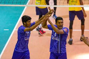 ފޯރިގަދަ މެޗުތަކެއް، ޕޮލިހާއި ވެމްކޯ ފެށުން ރަނގަޅުކޮށްފި