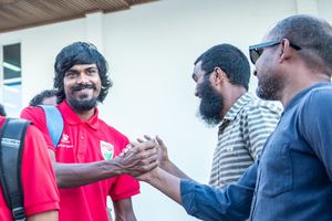 އަލަށް ގުޅުނު ކުޅުންތެރިންނާ އެކު ޓީމު ވީ ވަރުގަދަ: އައިސަމް