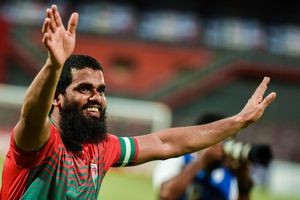 ސަޕޯޓަރުން ގައުމީ ޓީމަށް ޓަކައި ކުރާ ދުއާގެ ނަތީޖާ ފެންނާނެ: އަކޫ