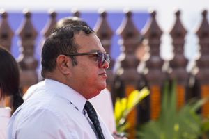 "ދައްކަވަނީ ގޯސް ނަމޫނާއެއް: މިއީ އަމިއްލަ މަޖިލީހެއް ނޫން"