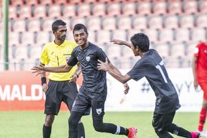 16 އަހަރުން ދަށުގެ ޔޫތު ޗެމްޕިއަންޝިޕް: އަފްލާޒްގެ ހެޓްރިކުން އީގަލްސް ސެމީ އަށް 