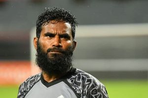 އޭއެފްސީ ކަޕަށް ދަގަނޑޭ އީގަލްސް އަށް