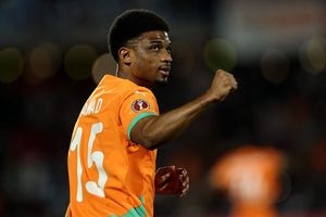 ކުއާޓާގެ ފަހު ދެ ޖާގަ އައިވަރީ ކޯސްޓާއި އަލްޖީރިއާ އަށް