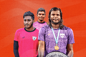 ތަހާ ދޫކޮށްލައި އީގަލްސްގެ ޒިންމާ ދިވެހި ކީޕަރުންނަށް 