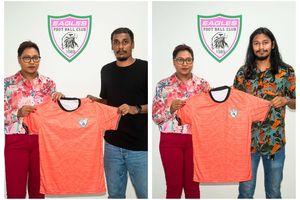 އީގަލްސް އިން އިންމަ އާއި ސަމިއްޓެގެ ކޮންޓްރެކްޓް އާ ކޮށްފި