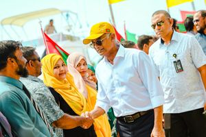  ރައީސް ވިދާޅުވީ ފިކުރު ތަފާތުވިޔަސް ބާކީނުކުރަައްވާނެ ކަމަށް 