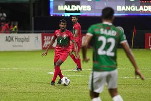 މެޗު ބަދަލުކޮށްލުމުގައި ތަފާތު ދެއްކީ އައިސަމް އާއި ނިހާޓް 