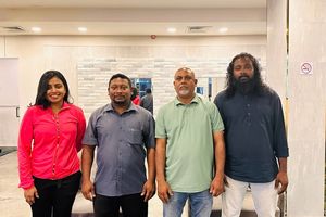 ގައުމީ ހޭންޑްބޯޅަ ޓީމުގެ މެނޭޖަރުންނަށް ހަންޑެ އާއި ރިޒީ