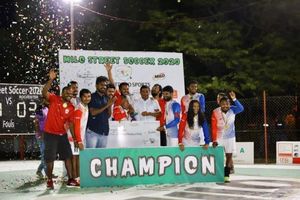 އައްޑޫގައި އޮފީސްތަކަށް ހާއްސަ ފުޓްސަލް މުބާރާތެއް ބާއްވަނީ 