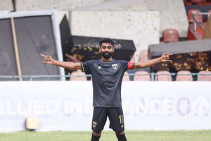 ބުރު ބަލިކޮށް އީގަލްސް ޕްރެޒިޑެންޓްސް ކަޕް ފައިނަލަށް