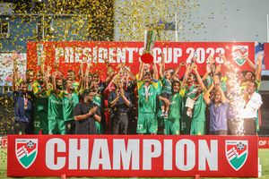 އީގަލްސް ބަލިކޮށް މާޒިޔާ އިން ޕްރެޒިޑެންޓްސް ކަޕް ކާމިޔާބުކޮށްފި