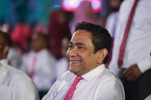 އެއް މިލިއަން ޑޮލަރު ހޯދަން ޔާމީން ކޯޓަށް