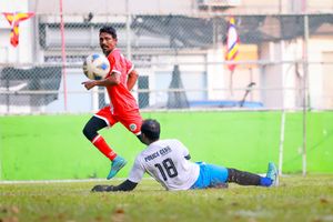 އެފްއޭއެމް ވެޓެރަންސް ލީގު: ރޮނާގެ ދެ ގޯލާ އެކު ހުރާ ފެށީ މޮޅަކުން