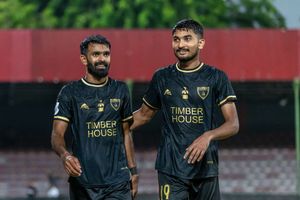 އީގަލްސް އިން އޮޑި ބަލިކޮށްފި