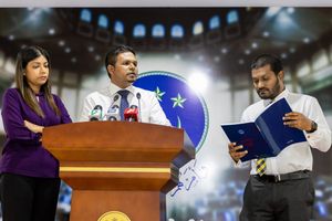 ދަައުރުން ބޭރު ޖަލްސާއެއް ބާއްވަން އެމްޑީޕީން ހުށަހަޅައިފި