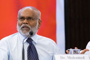 ހުލާސާކޮށް އިއްޔެ: އިންތިހާބު އެއްކުރުމާ މުނައްވަރުވެސް ދެކޮޅު