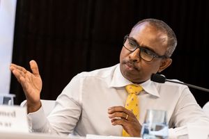 ކޮމިޓީ ބާއްވަނީ ގޯސްކޮށް، ވަކިވި ކަމަށް ގަބޫލެއް ނުކުރަން: އާޒިމް