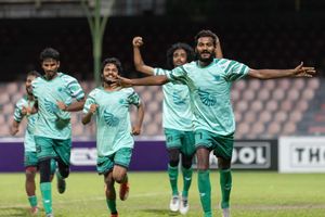 ގޯލްޑް ކަޕް: ފަހަތުން އަރައި ކެންދޫ ބަލިކޮށް ނައިފަރު އަނެއް ބުރަށް