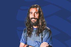ފެނަކަ ފައިނަލުގައި: އޮންލީ އަށް ހާއްސަ ކާމިޔާބެއް