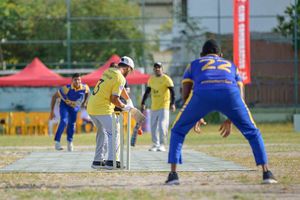 ސެމީ ފައިނަލުގައި އަމިއްލަ އާއި ސޮނޭވާފުށި، ދުސިތު އާއި ފިނޮޅު