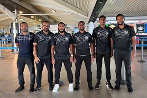 ބައިނަލްއަގުވާމީ ތަޖުރިބާ އަށް ހާއްސަކޮށް ރިވައިވަލް އިން ޓުއާ އަކަށް މެލޭޝިއާ އަށް