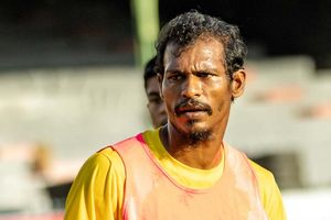 މާޒިޔާގެ ހުރިހާ ފޯކަސްއެއް ހުރީ އަލް އަރަބި އަތުން މޮޅުވާން 