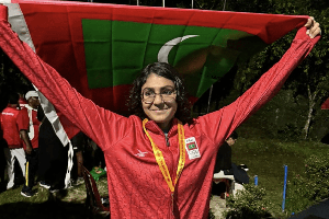 މެރާލް ގިނަ އަހަރުތަކެއްވީ ގައުމީ ރެކޯޑްތަކެއް މުގުރާލައިފި