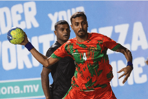 ތާރީހީ މެޗުން ސިފައިން އަތުން އަންސަރު މޮޅުވެއްޖެ 