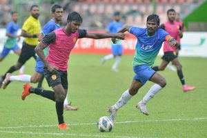 17 އަހަރުގެ ޝަނާން ގައުމީ ފުޓްބޯޅަ ޓީމުގެ ސްކޮޑަށް