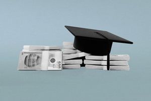 Student loan recipients announced