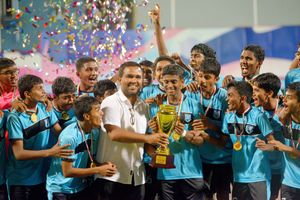 17 އަހަރުން ދަށުގެ އިންޓަ ސްކޫލް ޗެމްޕިއަންކަން ރެހެންދި ސްކޫލަށް