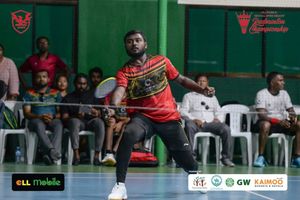 ޝިޔާމް ވޯލްޑް އަދި ފޯ ސީޒަން މޮޅަކުން ފަށާ ފެށުން ރަނގަޅު ކޮށްފި 