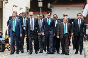 ތިން މިނިސްޓަރުން ވަކިކޮށް އަބްދުއްރަހީމްއަށް ސިޔާސީ ބާރު ނުދީފިނަމަ ޕީއެންސީ ދޫކޮށްލާނެ ކަމުގެ އިންޒާރު ބައެއް މެންބަރުން ދީފި