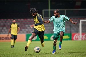 ގޯލްޑް ކަޕް: ނައިފަރުން މާފުށި ބަލިކޮށްފި