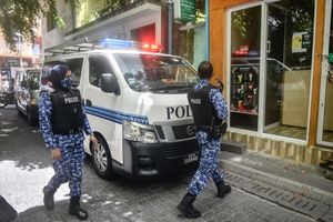 ހަރުކަށި "ބޮޑެއް" ހޯދަން ނުބައި ގެއަކަށް ވަން މައްސަލައެއް!