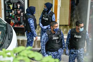 މާލޭގައި ޒުވާނެއް ގަޔަށް ވަޅިޖަހައި ވަރަށް ބޮޑަށް ޒަހަމްކޮށްލައިފި 