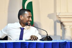 ޖަވާބުދާރީވާން ޝަމީމް ބުރާސްފަތި ދުވަހު މަޖިލީހަށް ހާޒިރުކުރަނީ