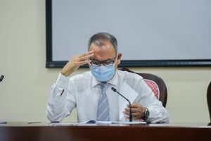 "ލިސްޓު ސައްހަކަމާ މެދު އާދަމް ޝަރީފަށް ސުވާލު އުފެދޭ"