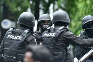 Police operation at rehab centre in Himmafushi