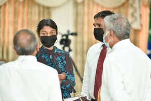 ދެ ފެކްޝަންގެ ހިޔާލުތަފާތުވުން: "މާތްކަލާކޯ މީވާ ސަރުކާރެއް"