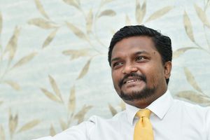 އެމްޑީޕީގެ އާ ތަރުޖަމާނަކަށް އަނަސް 